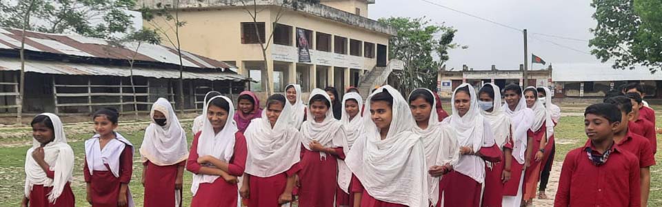 Hi Tech Polytechnic Institute - Slide